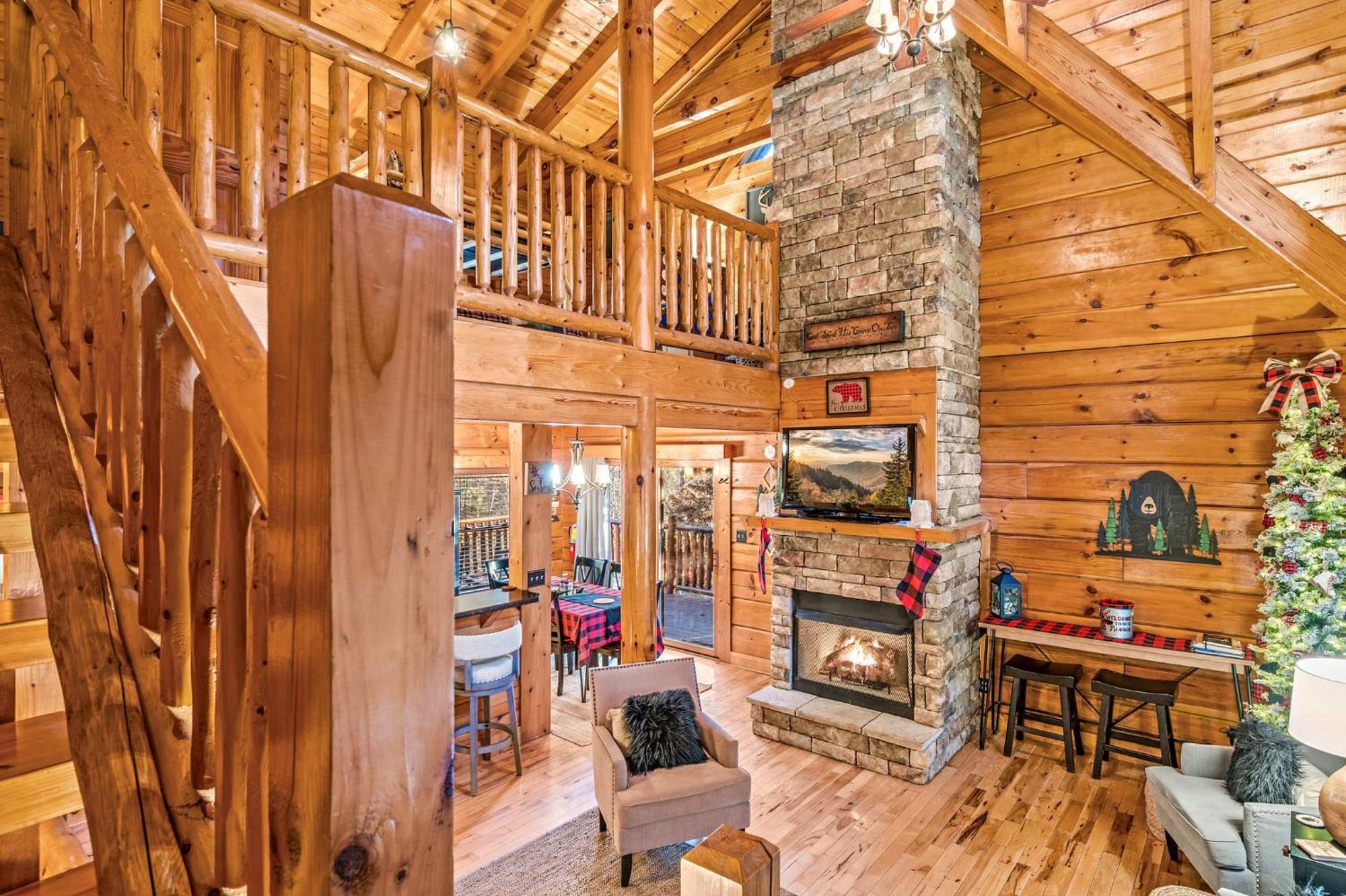 Mountain Laurel Holiday Home 개틀린버그 외부 사진